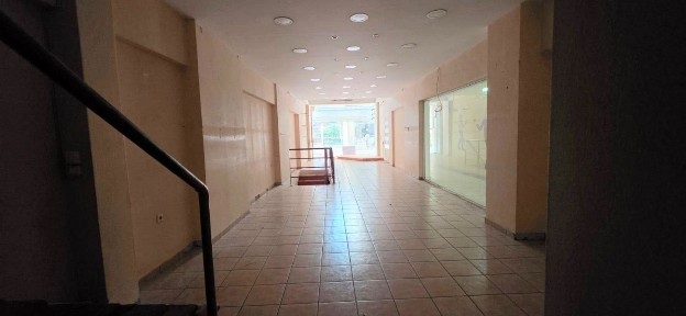 Κατάστημα, 180τ. μ.