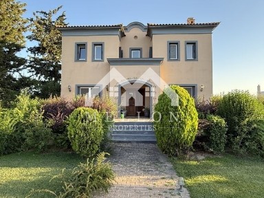 Βαρυμπόμπη, Αχαρνές (Αθήνα - Δυτικά Προάστια)