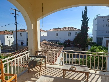 Κέντρο, Σπέτσες (Νησιά Αργοσαρωνικού)