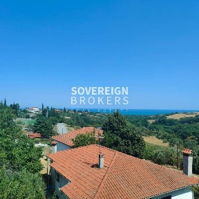 Μονοκατοικία, 280τ. μ.