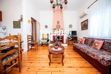 Μονοκατοικία, 79τ. μ.