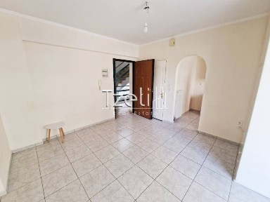 Studio / Γκαρσονιέρα, 32τ. μ.
