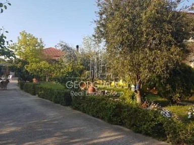 Μονοκατοικία, 90τ. μ.