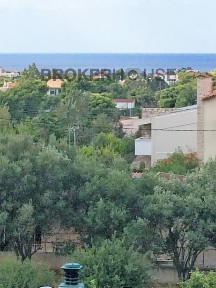 Λαγονήσι, Καλύβια Θορικού (Υπόλοιπο Αττικής)