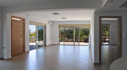 Συγκρότημα διαμερισμάτων, 170τ. μ.