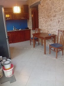 Μονοκατοικία, 90τ. μ.