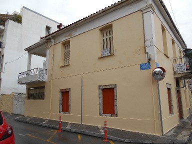 Μονοκατοικία, 270τ. μ.