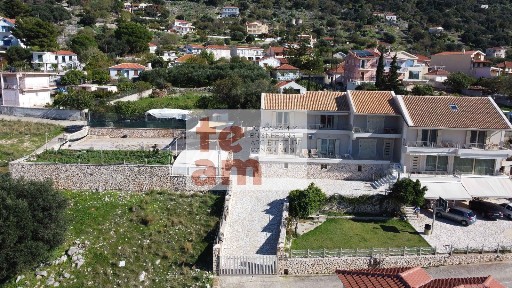 Μεζονέτα, 245τ. μ.