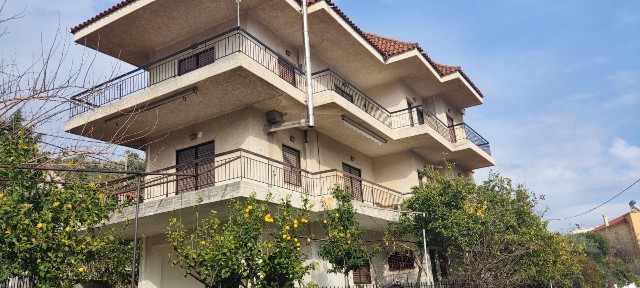 Μοναστηράκι, Ευπάλιο (Φωκίδα), Μακεδονίας