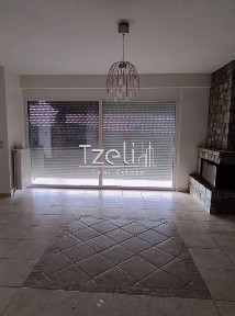 Μονοκατοικία, 240τ. μ.