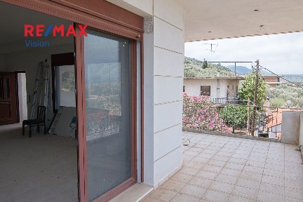 Μονοκατοικία, 287τ. μ.