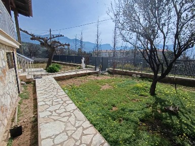 Διάκου Σαμακιά, Πάτρα (Αχαΐα)