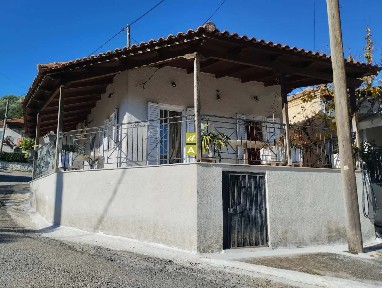 Μονοκατοικία, 55τ. μ.