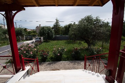 Μεζονέτα, 305τ. μ.