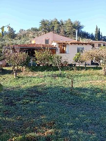 Μονοκατοικία, 85τ. μ.