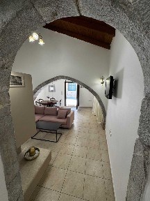 Μονοκατοικία, 75τ. μ.