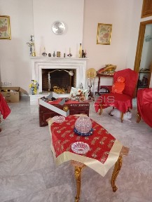 Μονοκατοικία, 225τ. μ.