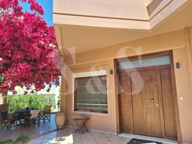 Άνω Γλυφάδα, Γλυφάδα (Αθήνα - Νότια Προάστια)