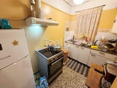 Υψηλά Αλώνια, Πάτρα (Αχαΐα), Πλ. Υψηλών Αλωνίων 15, Πάτρα 262 24, Ελλάδα