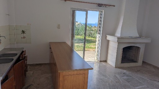Μονοκατοικία, 50τ. μ.