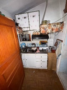 Μονοκατοικία, 44τ. μ.