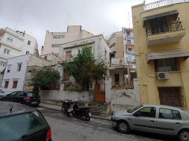 Μονοκατοικία, 180τ. μ.