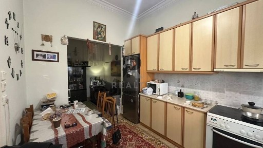 Μονοκατοικία, 56τ. μ.