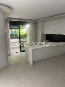 Κάτω Γλυφάδα, Γλυφάδα (Αθήνα - Νότια Προάστια)