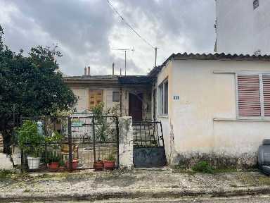 Μονοκατοικία, 237τ. μ.