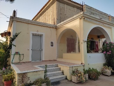 Μονοκατοικία, 180τ. μ.