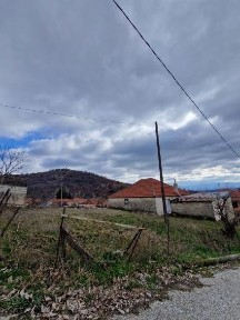 Μονοκατοικία, 90τ. μ.