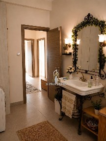 Παγώνι, Αίγινα (Νησιά Αργοσαρωνικού), Λαμπαδαρίου Στυλιανού, Άγιοι Ασώματοι 18010