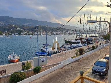 Κέντρο, Πόρος (Νησιά Αργοσαρωνικού), Πόρος