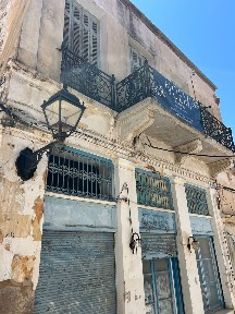Κτίριο, 240τ. μ.