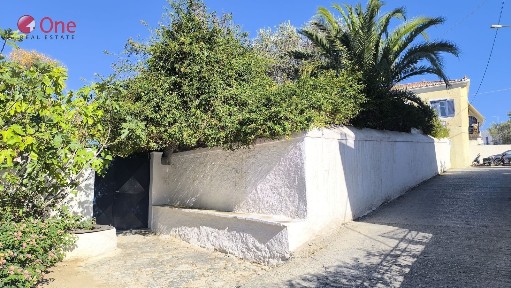 Κέντρο, Σπέτσες (Νησιά Αργοσαρωνικού)
