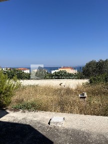Μονοκατοικία, 280τ. μ.