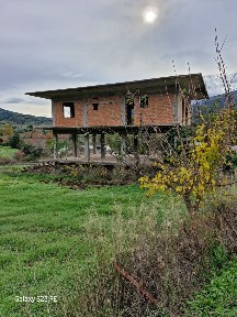 Μονοκατοικία, 100τ. μ.