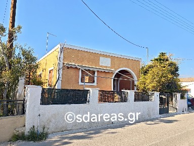 Μονοκατοικία, 100τ. μ.