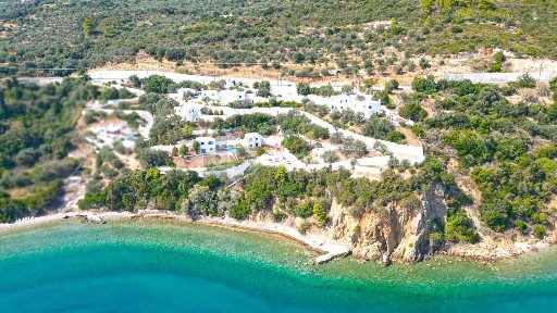 Μονοκατοικία, 840τ. μ.