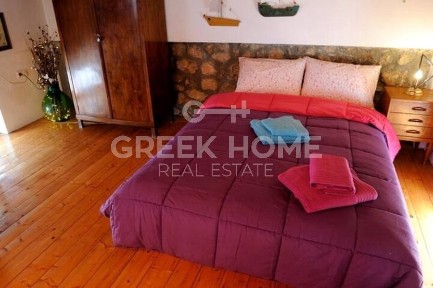 Μονοκατοικία, 180τ. μ.
