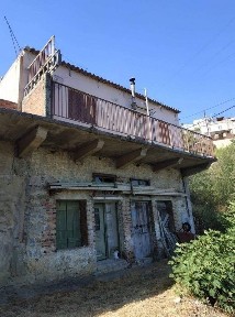 Μονοκατοικία, 145τ. μ.
