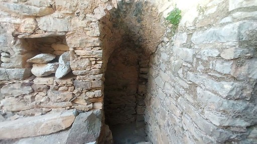 Μονοκατοικία, 70τ. μ.