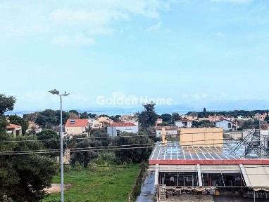 Κέντρο, Νέα Μάκρη (Αθήνα - Ανατολικά Προάστια)