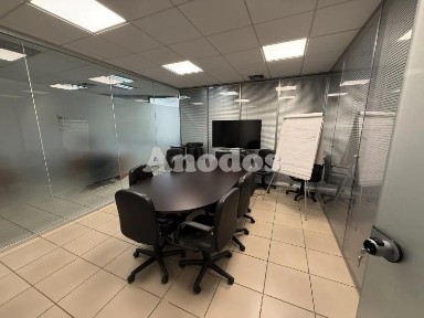 Γραφείο, 250τ. μ.