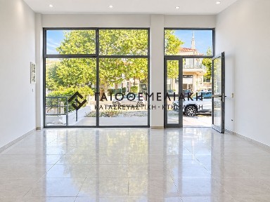 Κέντρο, Κρυονέρι (Αθήνα - Βόρεια Προάστια)
