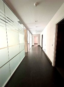 Γραφείο, 335τ. μ.