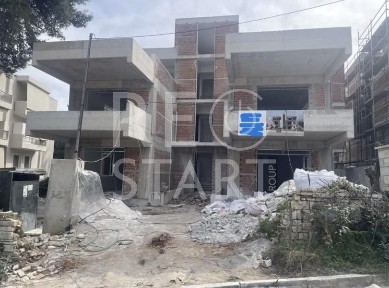 Μεζονέτα, 164τ. μ.