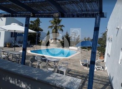 Συγκρότημα διαμερισμάτων, 210τ. μ.
