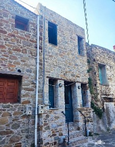 Κτίριο, 142τ. μ.