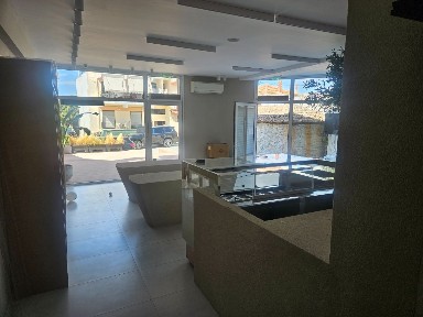 Κατάστημα, 72τ. μ.